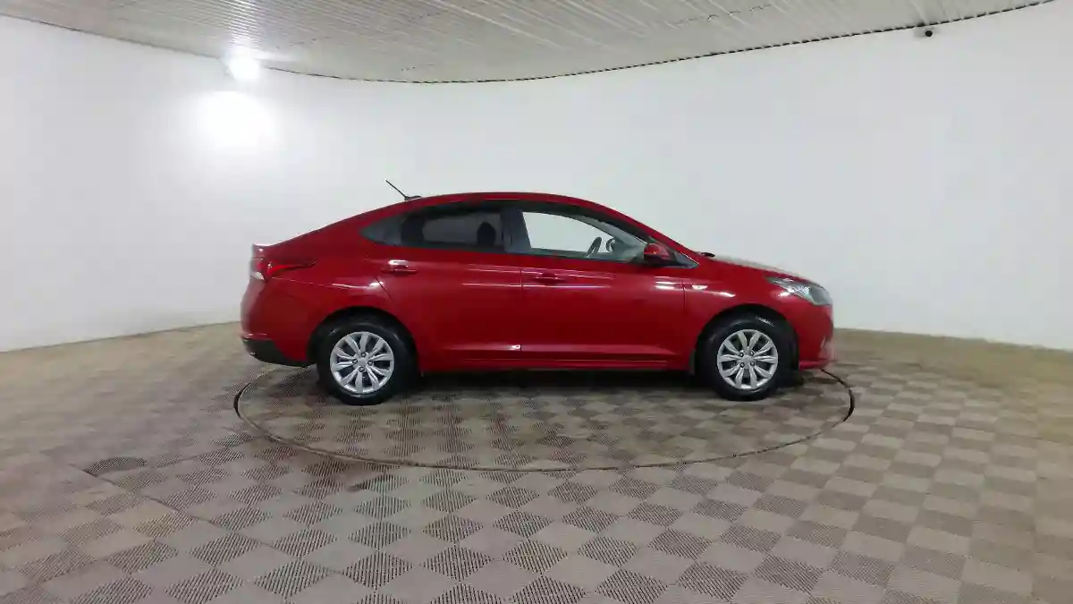 Hyundai Accent 2021 года за 7 990 000 тг. в Шымкент