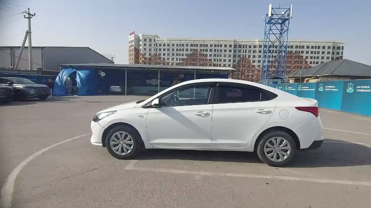 Hyundai Accent 2022 года за 8 000 000 тг. в Шымкент