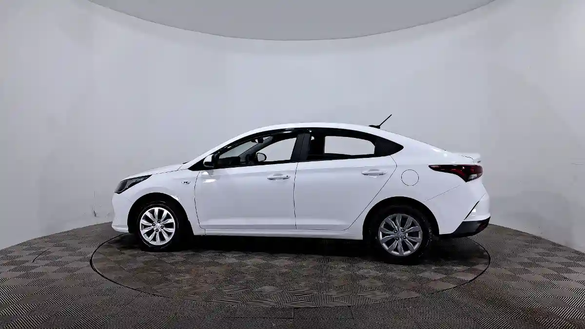 Hyundai Accent 2022 года за 8 100 000 тг. в Астана