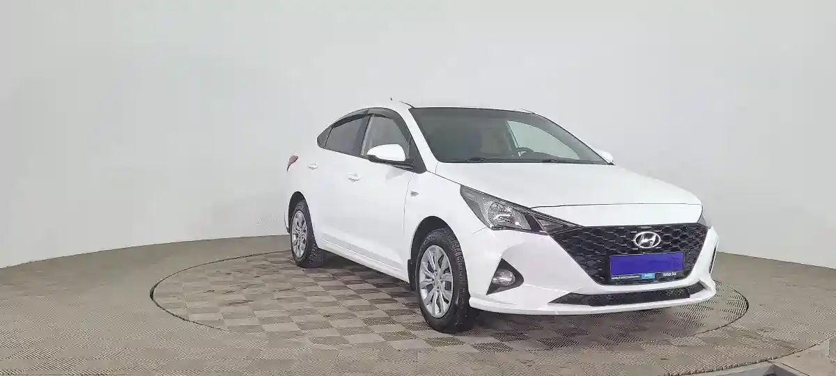 Hyundai Accent 2022 года за 7 700 000 тг. в Караганда