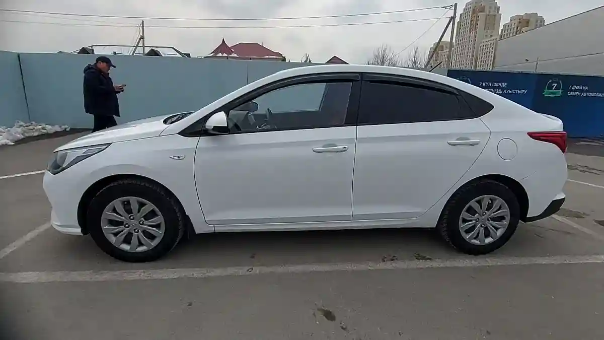 Hyundai Accent 2022 года за 8 700 000 тг. в Шымкент