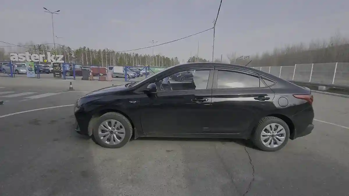 Hyundai Accent 2023 года за 9 800 000 тг. в Усть-Каменогорск