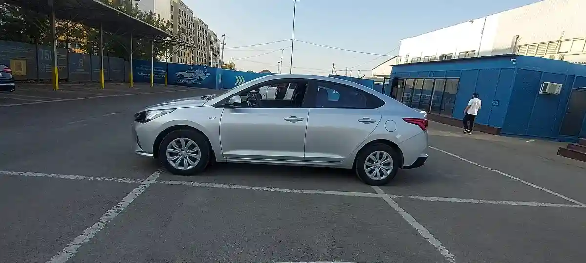 Hyundai Accent 2023 года за 8 000 000 тг. в Алматы