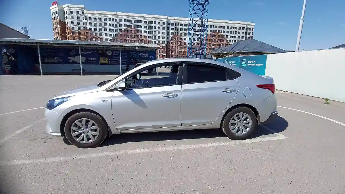 Hyundai Accent 2023 года за 8 800 000 тг. в Шымкент