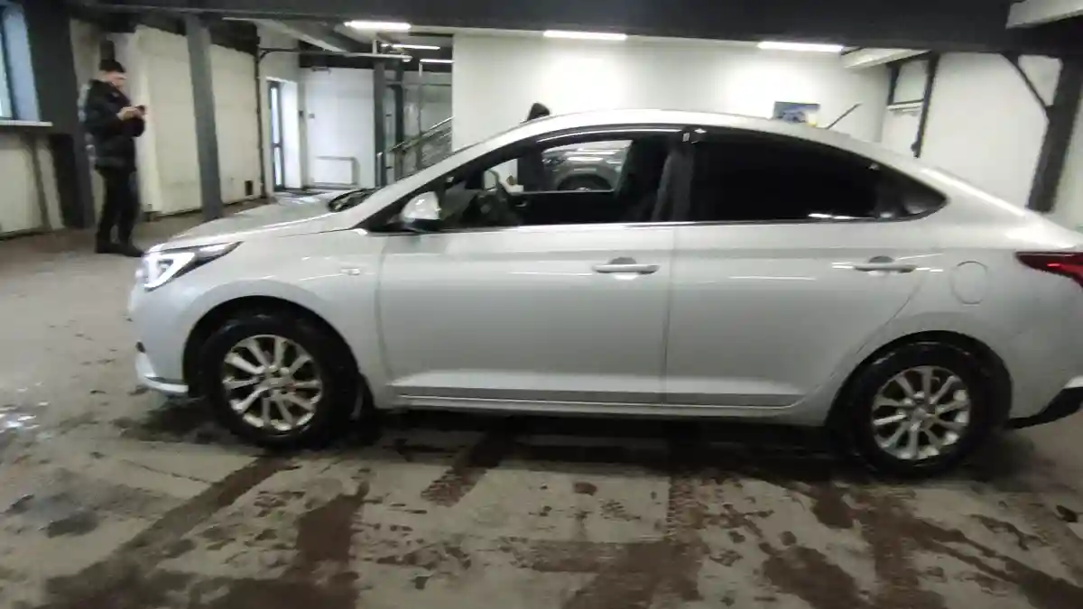 Hyundai Accent 2020 года за 7 500 000 тг. в Астана