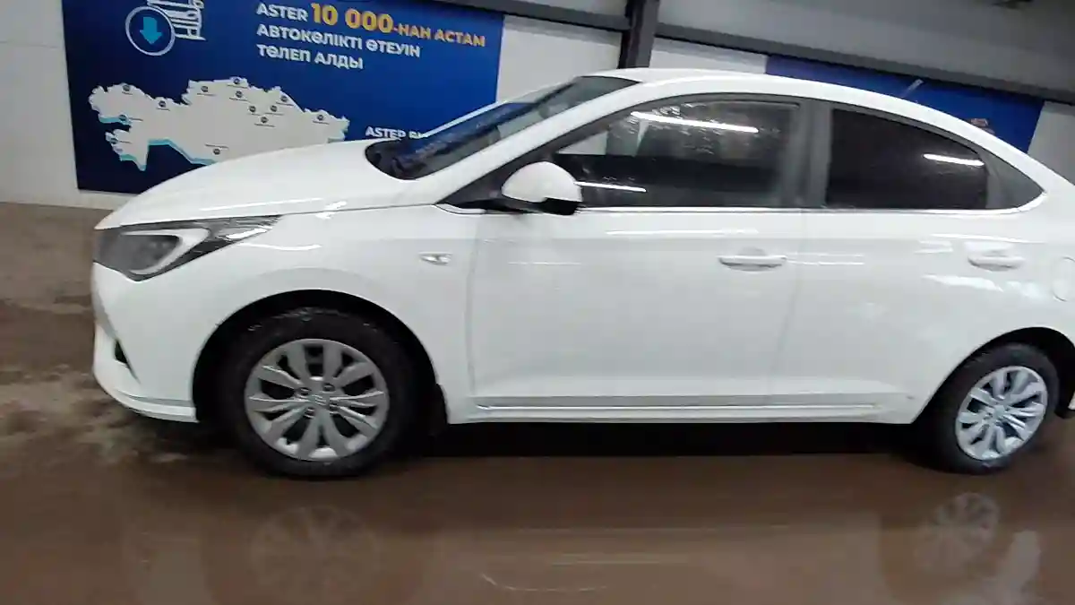 Hyundai Accent 2020 года за 8 000 000 тг. в Астана