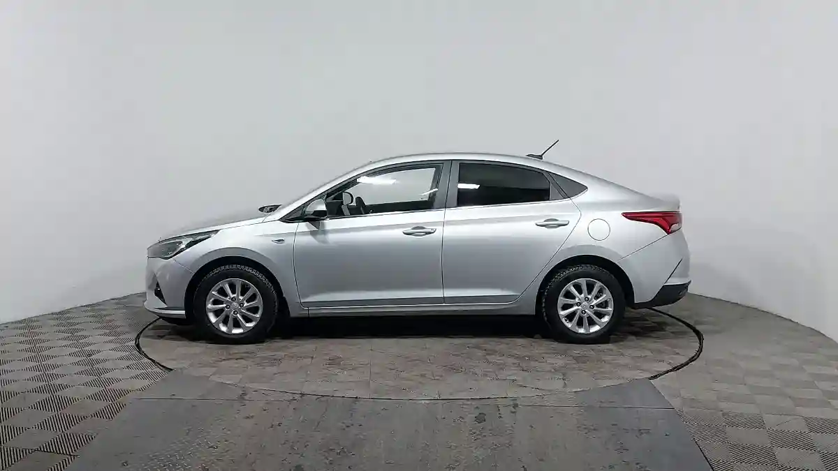 Hyundai Accent 2020 года за 8 690 000 тг. в Астана