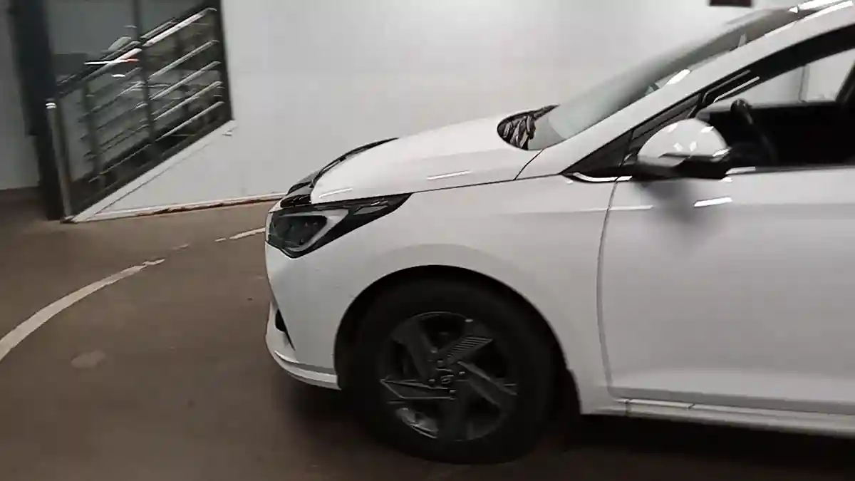 Hyundai Accent 2021 года за 9 000 000 тг. в Астана