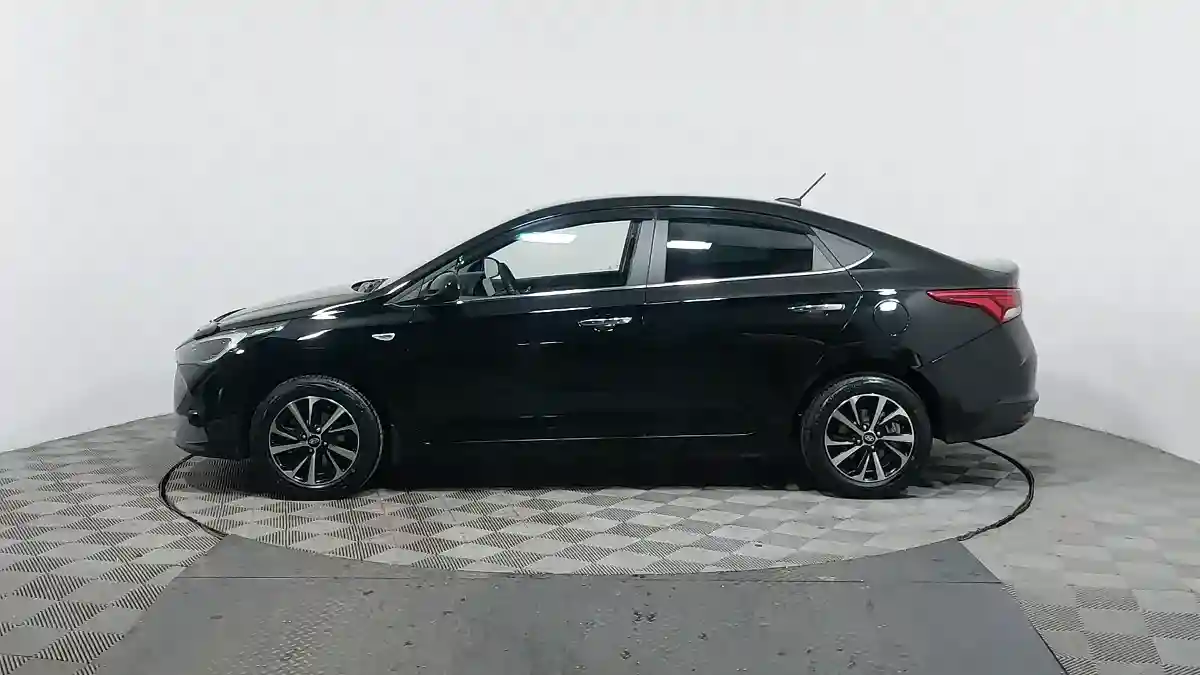 Hyundai Accent 2021 года за 8 590 000 тг. в Астана