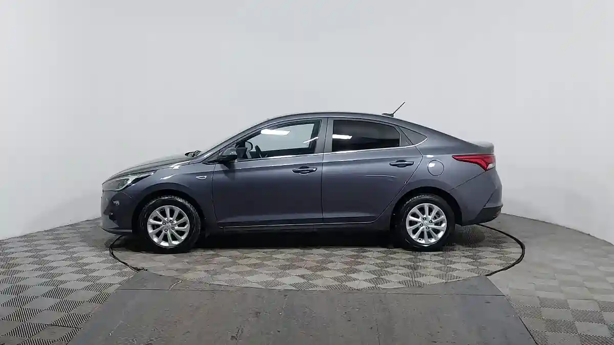 Hyundai Accent 2021 года за 8 090 000 тг. в Астана