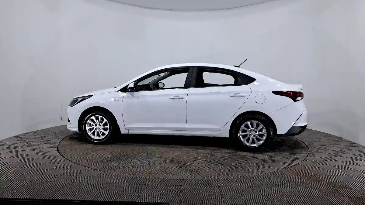 Hyundai Accent 2021 года за 7 450 000 тг. в Астана