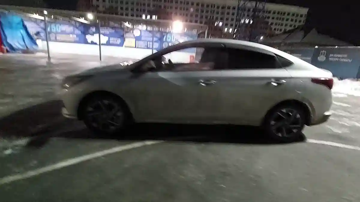 Hyundai Accent 2022 года за 9 000 000 тг. в Шымкент