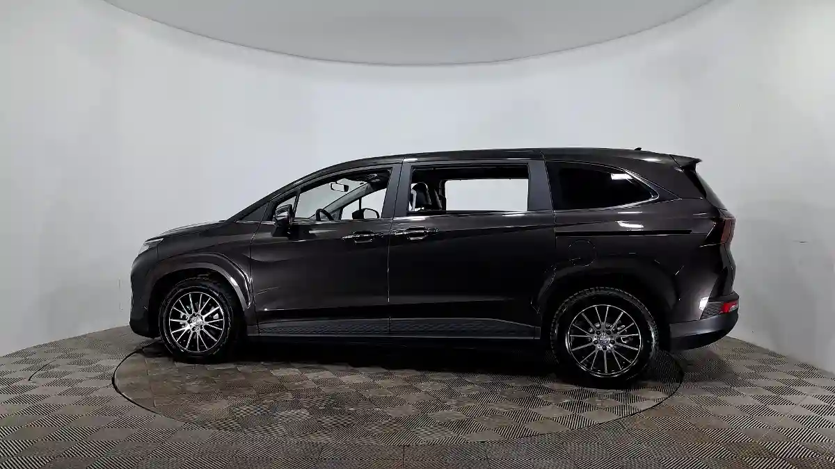 Hyundai Custin 2024 года за 13 990 000 тг. в Астана