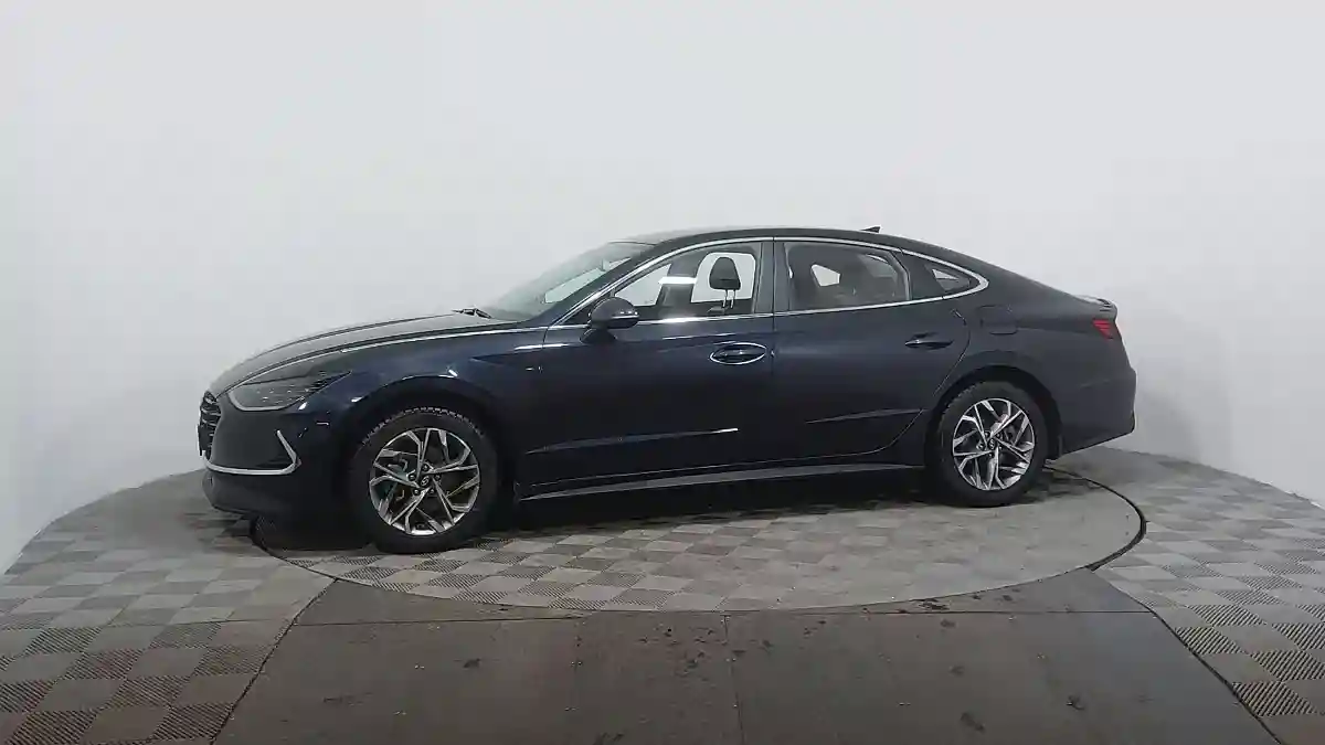 Hyundai Sonata 2020 года за 10 690 000 тг. в Астана