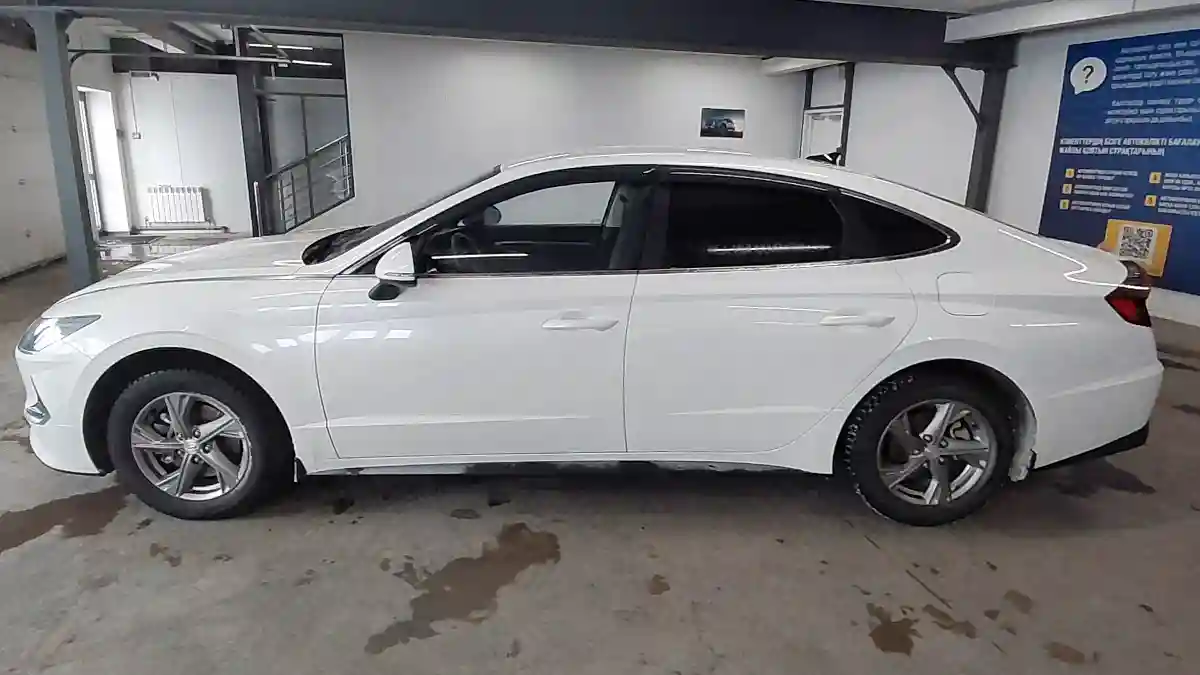 Hyundai Sonata 2021 года за 8 600 008 тг. в Астана