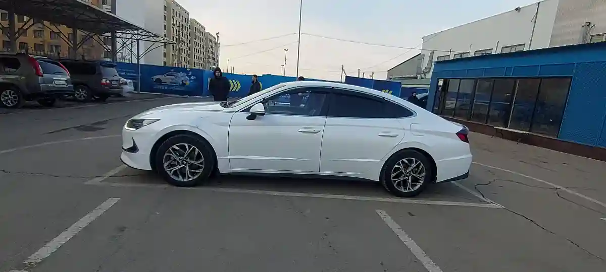 Hyundai Sonata 2022 года за 11 500 000 тг. в Алматы