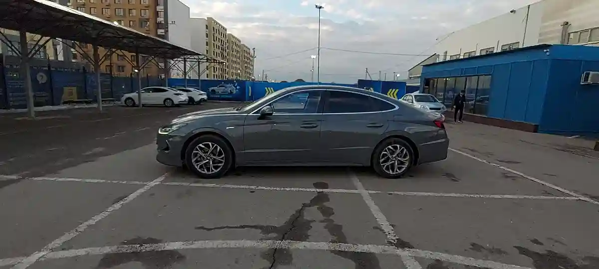 Hyundai Sonata 2022 года за 11 000 000 тг. в Алматы