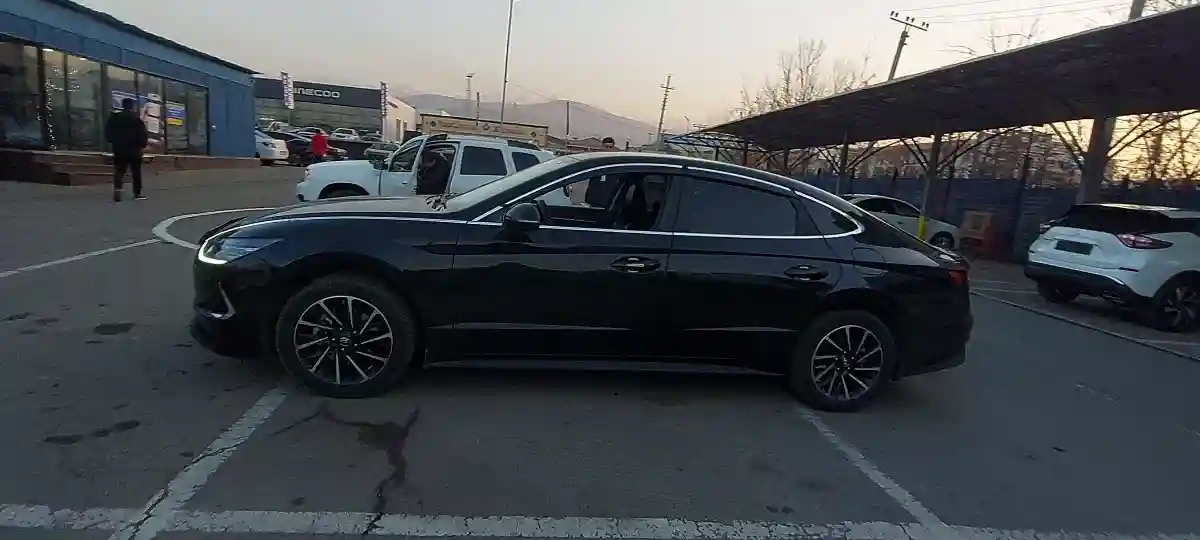 Hyundai Sonata 2022 года за 12 000 000 тг. в Алматы