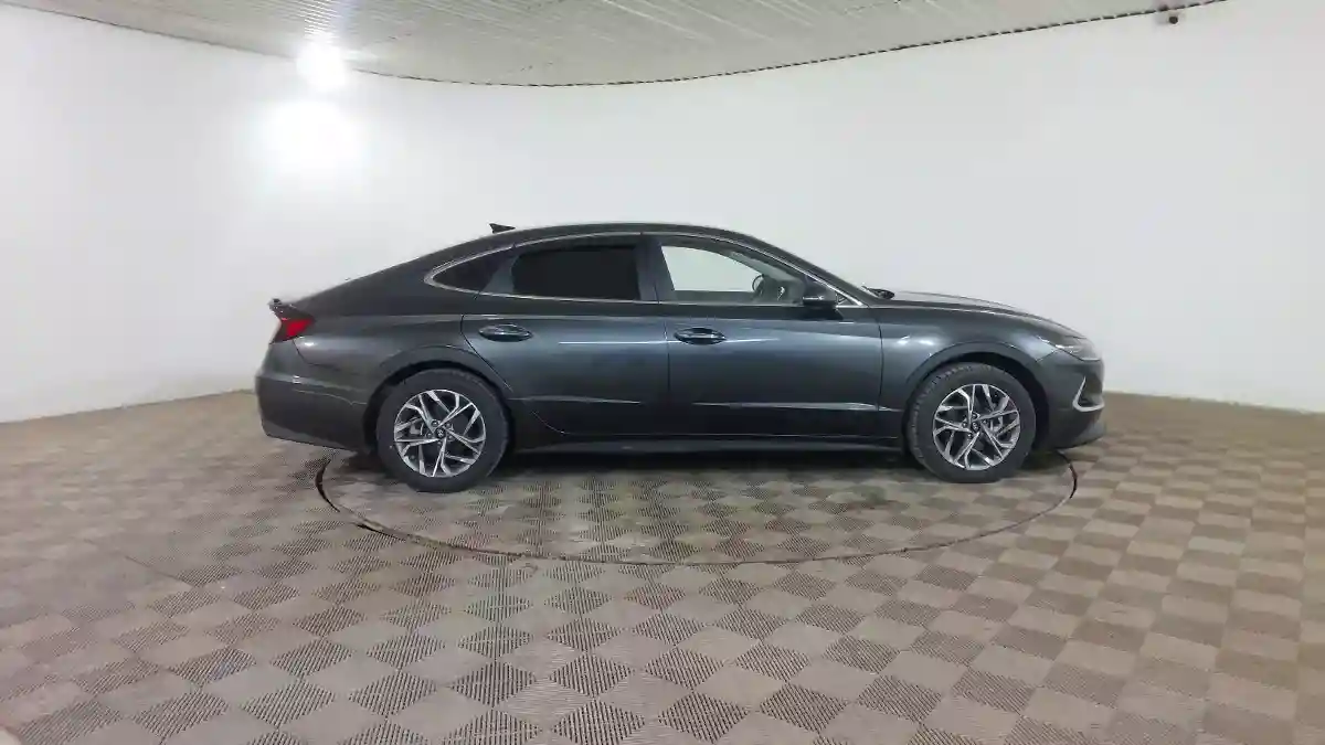 Hyundai Sonata 2023 года за 11 500 000 тг. в Шымкент
