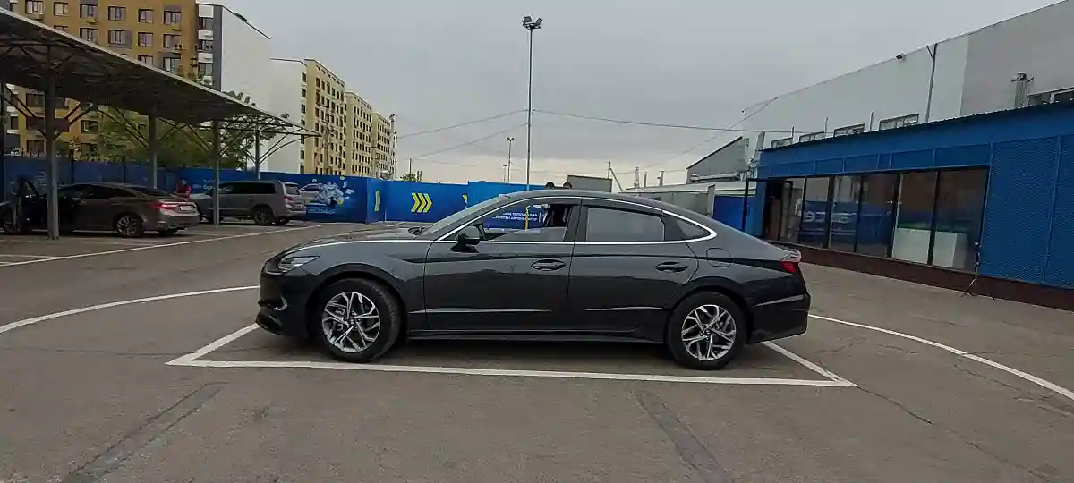 Hyundai Sonata 2023 года за 12 500 000 тг. в Алматы