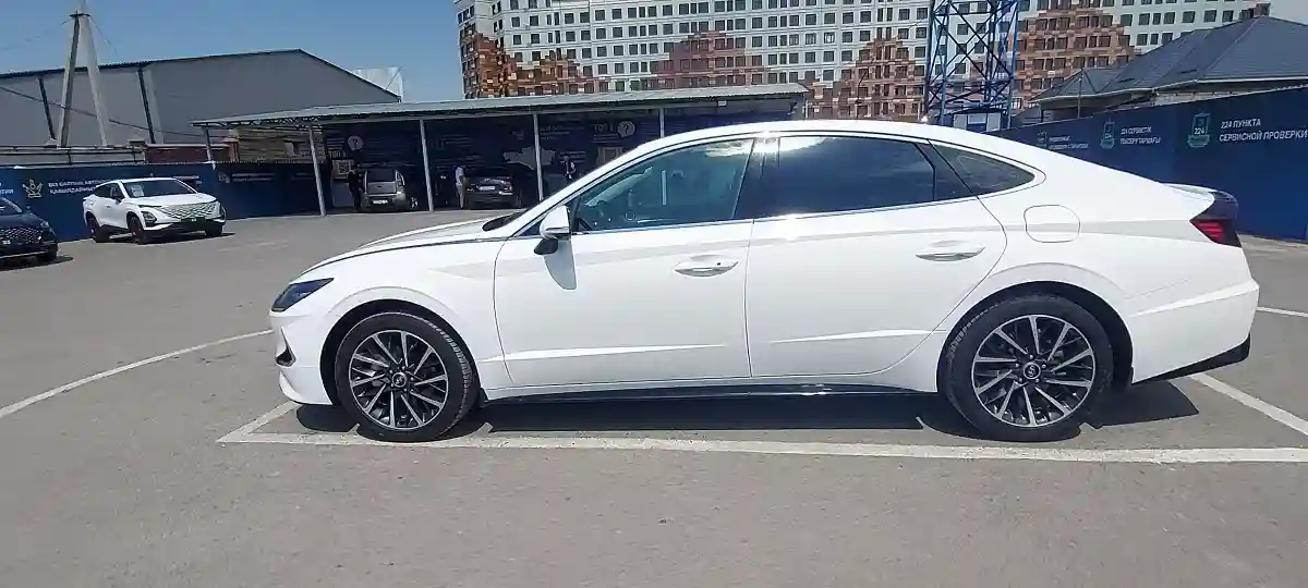 Hyundai Sonata 2023 года за 13 000 000 тг. в Шымкент