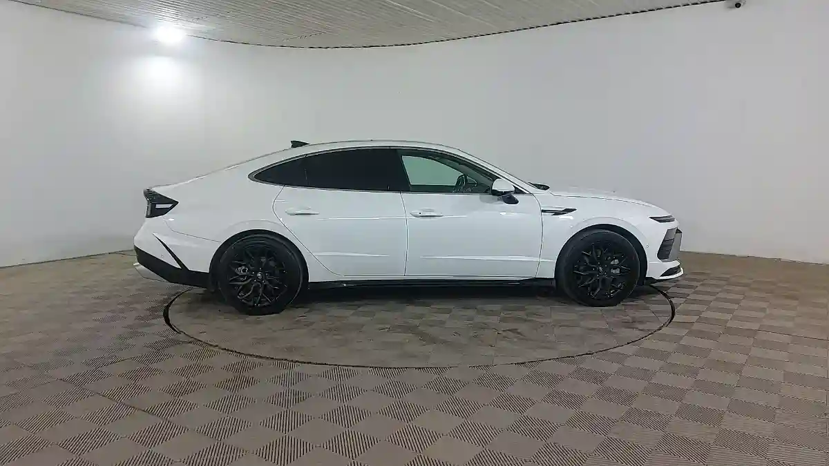Hyundai Sonata 2024 года за 16 000 000 тг. в Шымкент