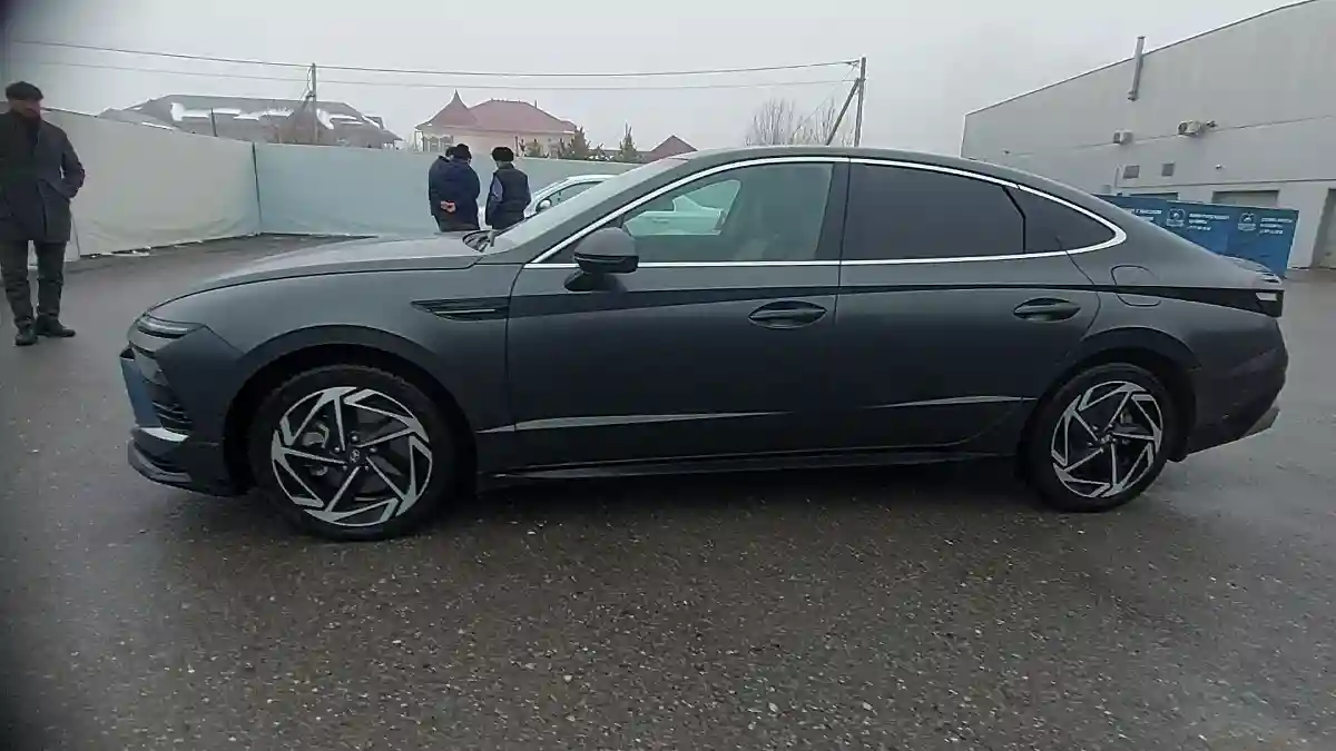 Hyundai Sonata 2023 года за 15 300 000 тг. в Шымкент