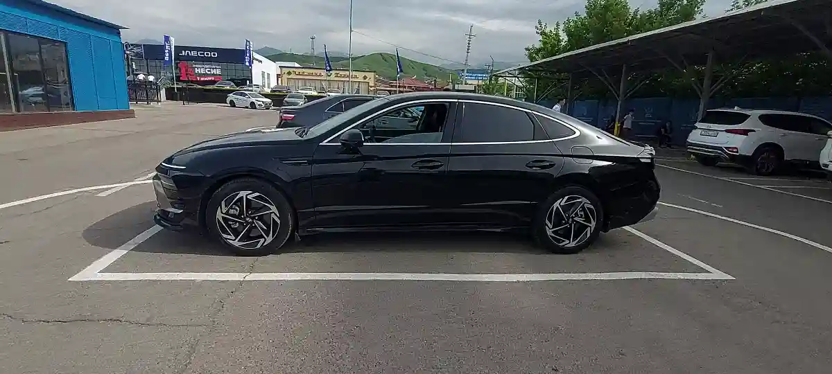 Hyundai Sonata 2024 года за 14 500 000 тг. в Алматы