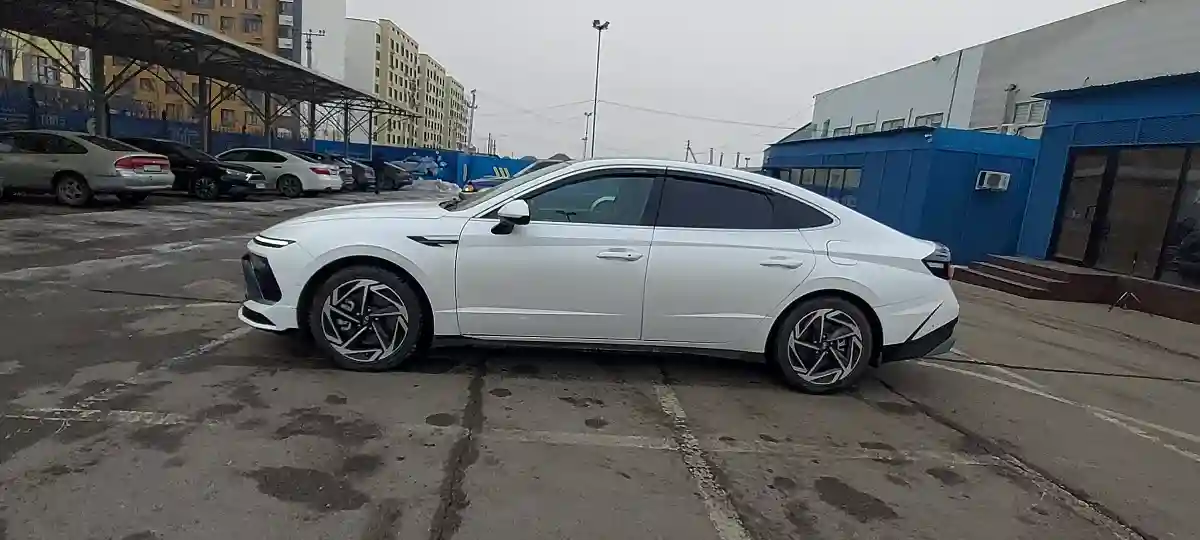 Hyundai Sonata 2024 года за 18 500 000 тг. в Алматы