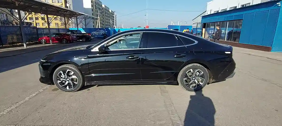 Hyundai Sonata 2024 года за 17 500 000 тг. в Алматы