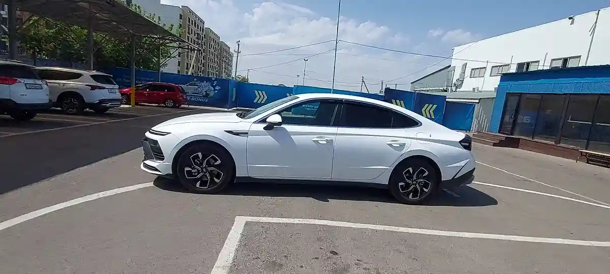 Hyundai Sonata 2024 года за 15 850 000 тг. в Алматы