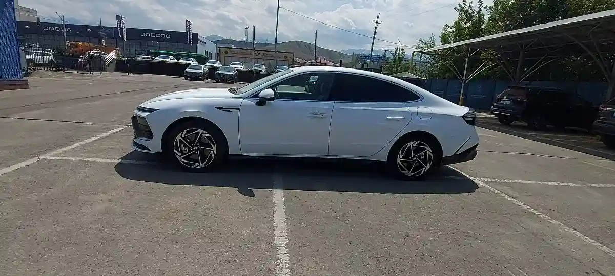Hyundai Sonata 2024 года за 15 500 000 тг. в Алматы