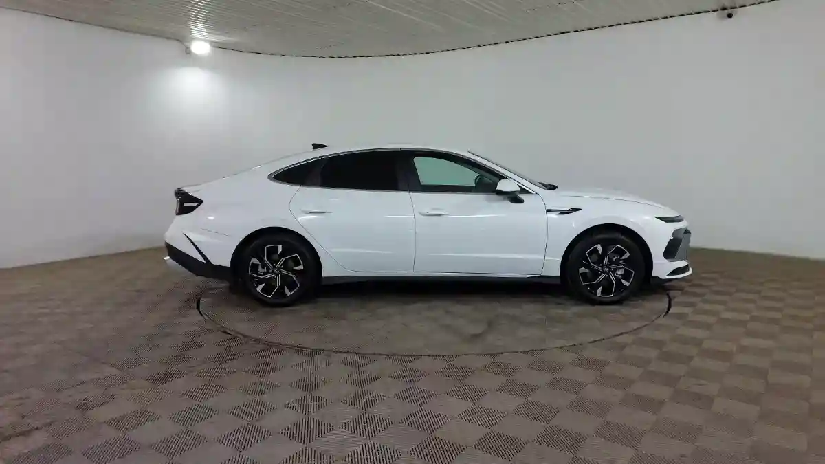 Hyundai Sonata 2024 года за 16 490 000 тг. в Шымкент