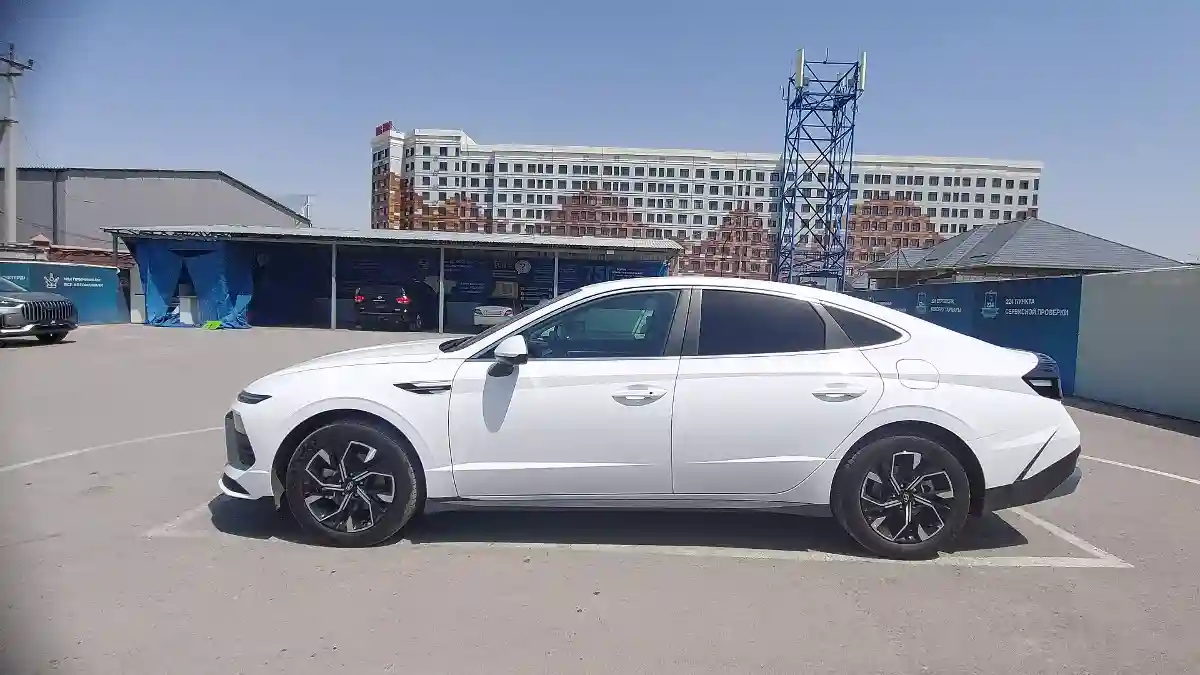 Hyundai Sonata 2024 года за 15 200 000 тг. в Шымкент