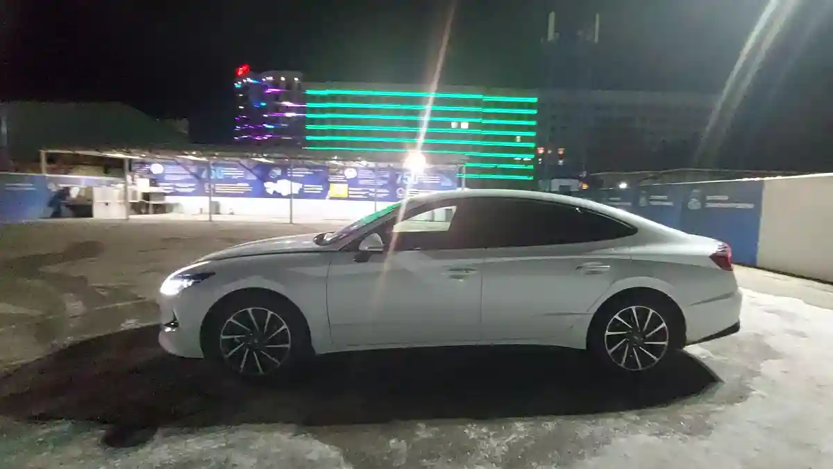 Hyundai Sonata 2020 года за 12 690 000 тг. в Шымкент