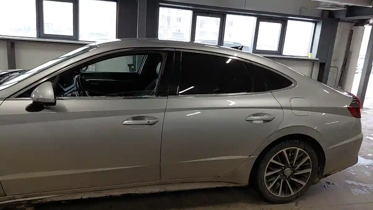 Hyundai Sonata 2020 года за 12 000 000 тг. в Астана