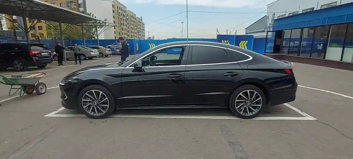 Hyundai Sonata 2020 года за 12 000 000 тг. в Алматы