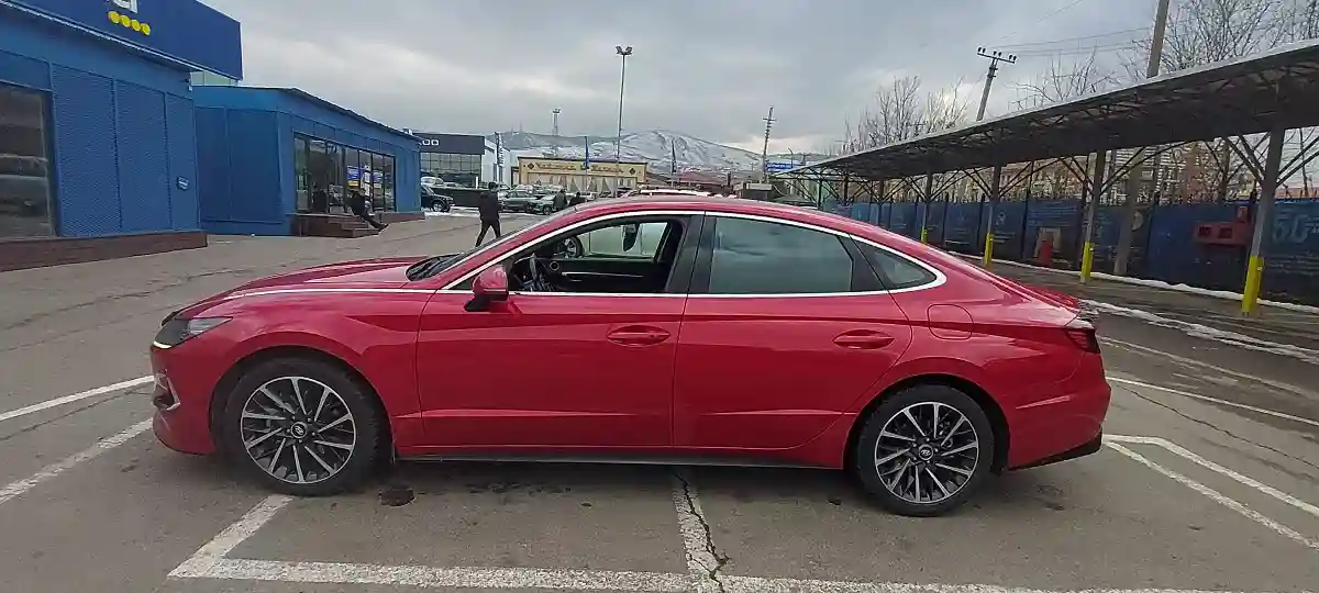 Hyundai Sonata 2020 года за 10 500 000 тг. в Алматы