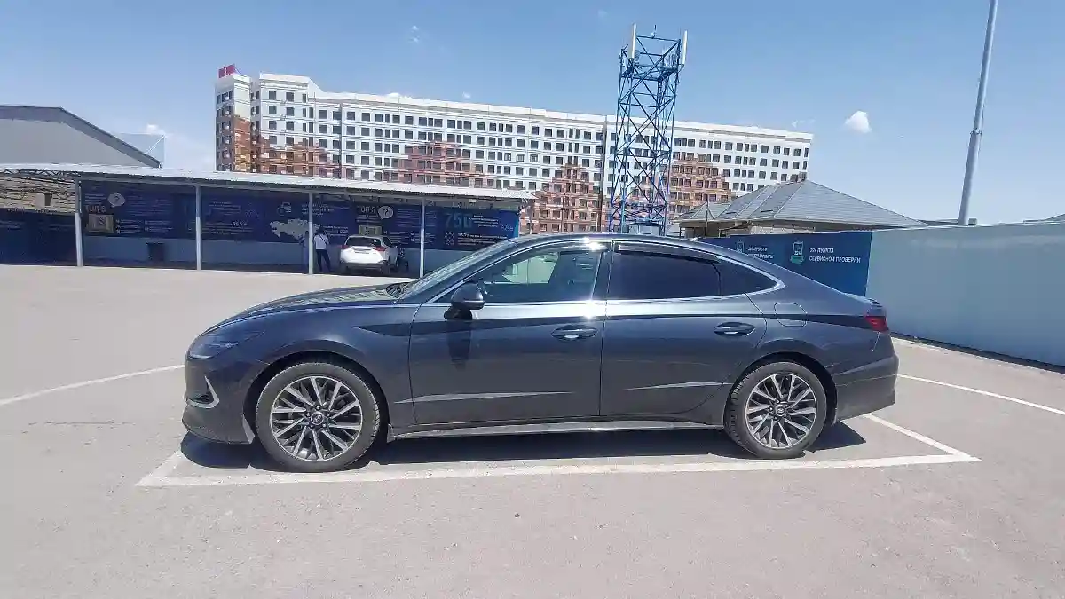 Hyundai Sonata 2020 года за 12 000 000 тг. в Шымкент