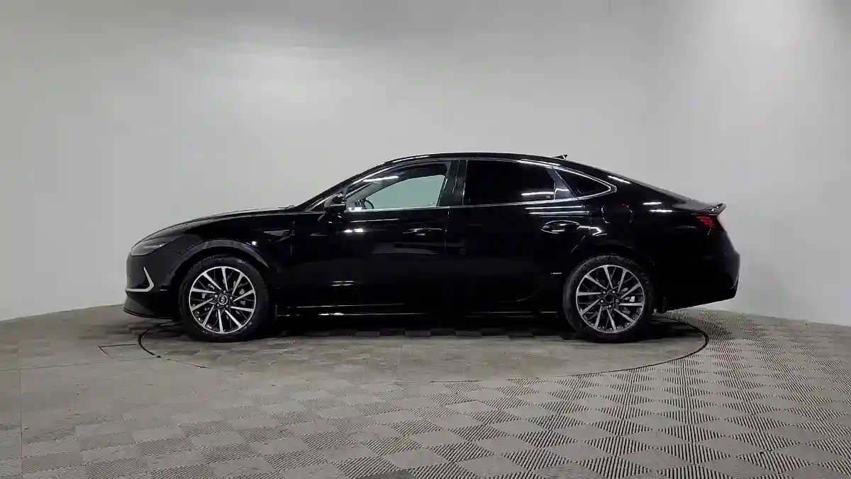 Hyundai Sonata 2021 года за 11 950 000 тг. в Алматы