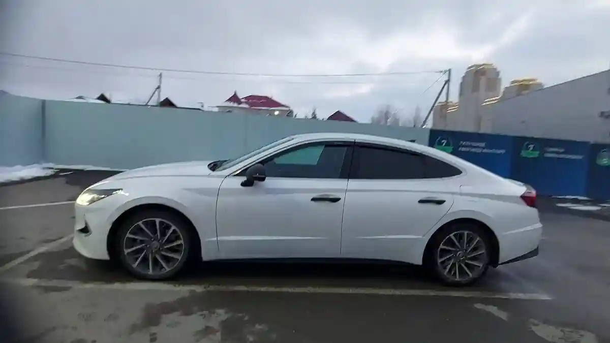 Hyundai Sonata 2021 года за 12 000 000 тг. в Шымкент