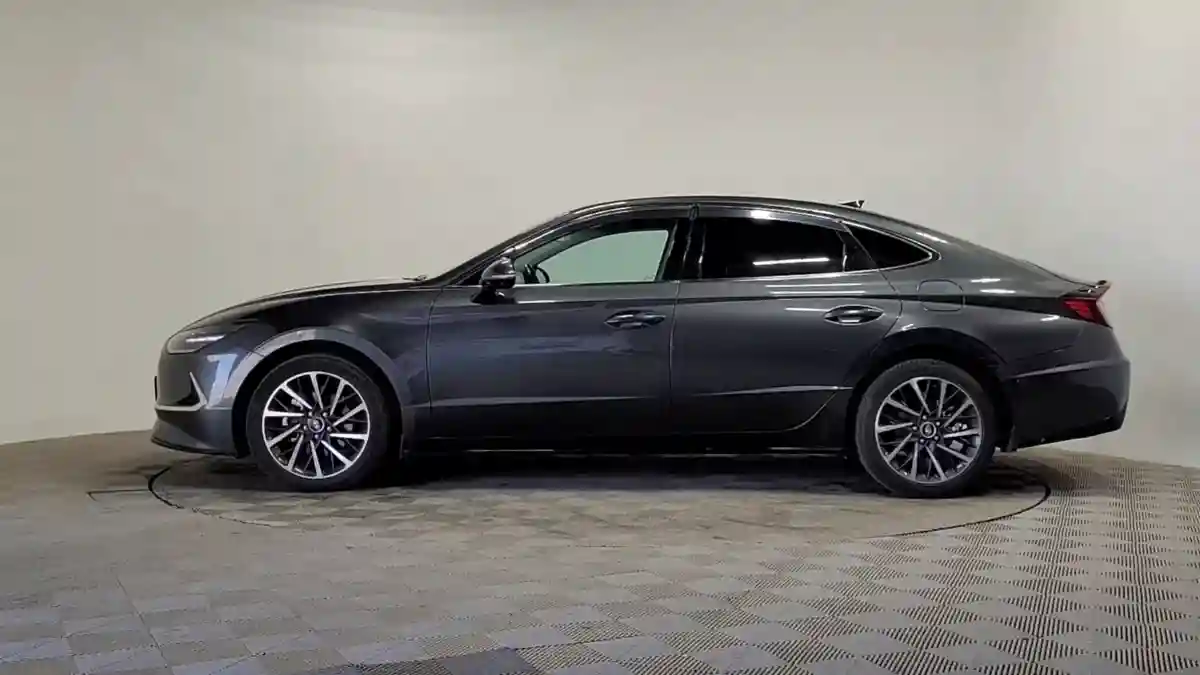 Hyundai Sonata 2021 года за 12 990 000 тг. в Алматы