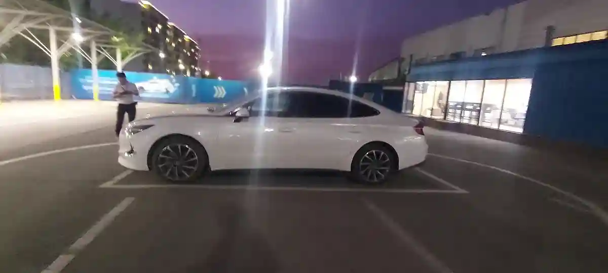 Hyundai Sonata 2022 года за 13 500 000 тг. в Алматы