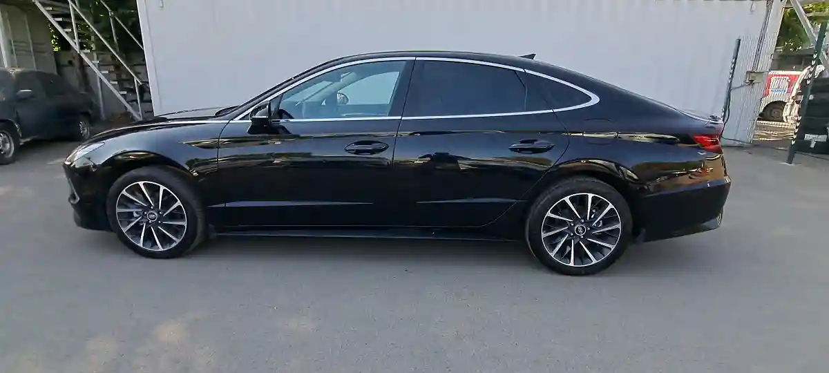 Hyundai Sonata 2022 года за 12 990 000 тг. в Алматы