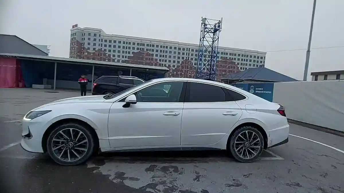 Hyundai Sonata 2023 года за 13 000 000 тг. в Шымкент