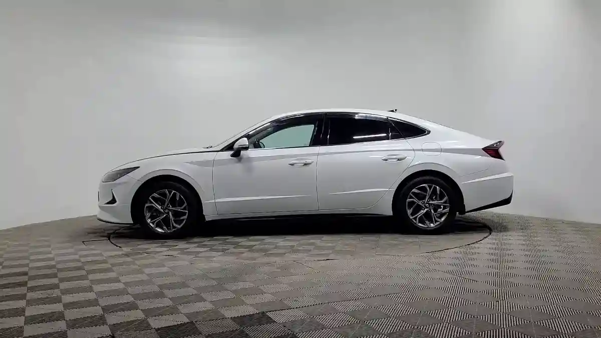 Hyundai Sonata 2023 года за 13 190 000 тг. в Алматы