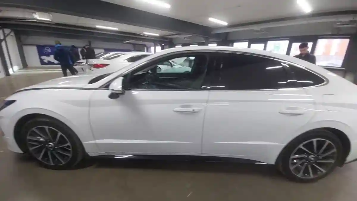Hyundai Sonata 2023 года за 13 000 000 тг. в Астана
