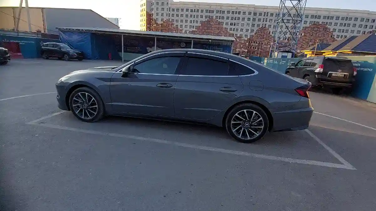 Hyundai Sonata 2023 года за 13 000 000 тг. в Шымкент