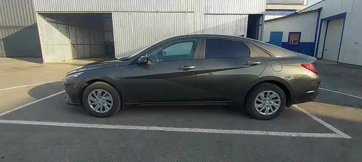 Hyundai Elantra 2021 года за 9 150 000 тг. в Атырау