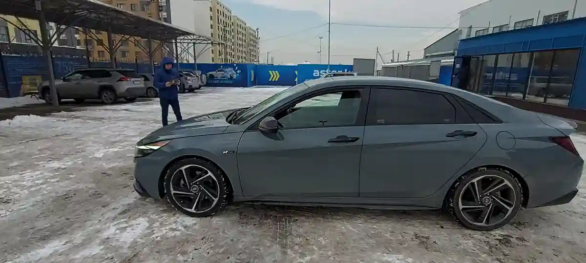 Hyundai Elantra 2021 года за 13 500 000 тг. в Алматы